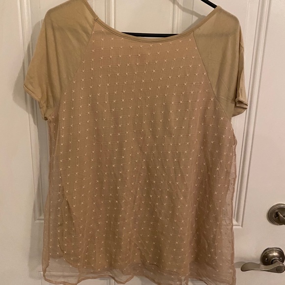 Embroidered tee - Picture 4 of 5